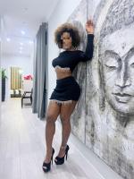 615687097: Chica busca chico en Pontevedra