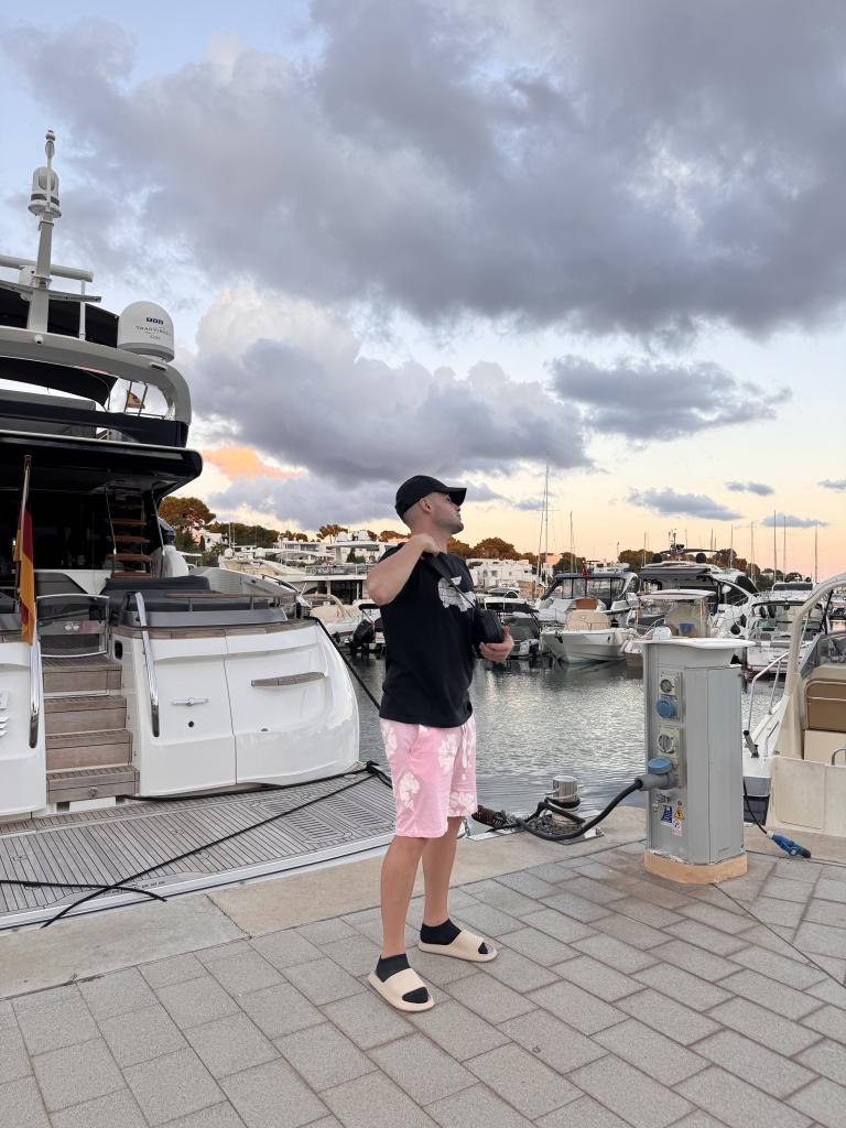 Chico busca chica en Madrid: 