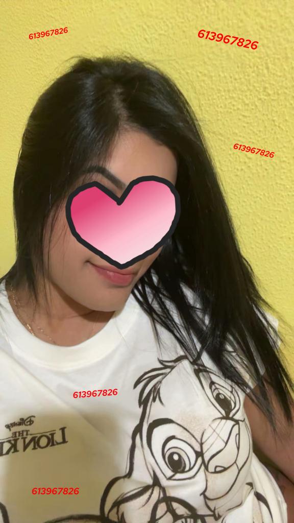 613967826: Chica busca chico en La Coruña