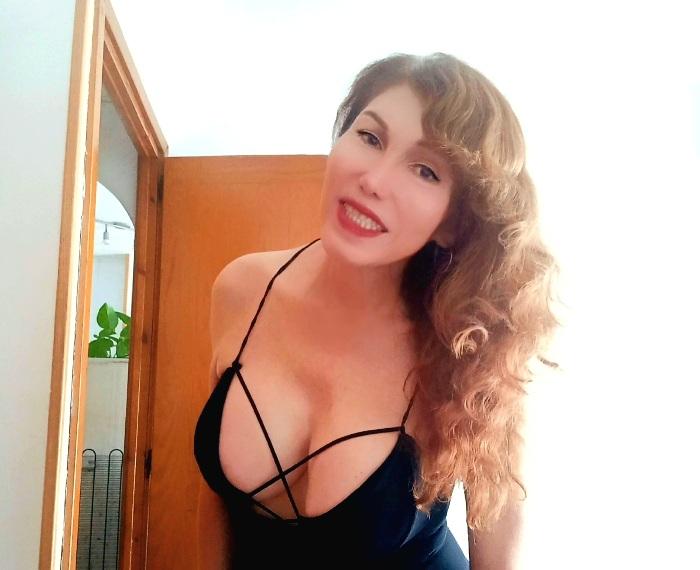 688329212: Travesti en Gerona