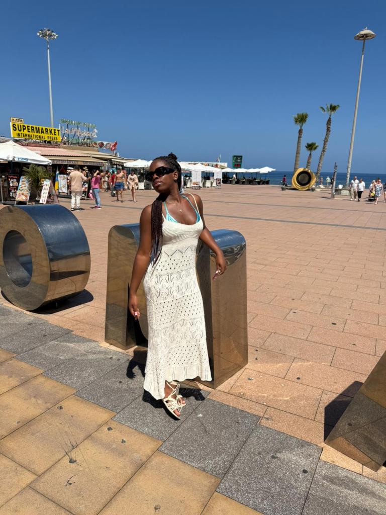 634186303: Chica busca chico en Las Palmas