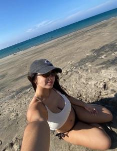 643878228: Chica busca chico en Murcia