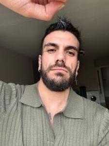 601109184: Chico busca chica en Sevilla