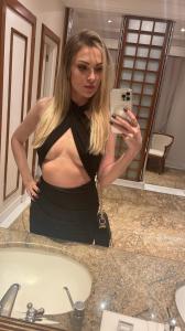 667041524: Chica busca chico en La Coruña