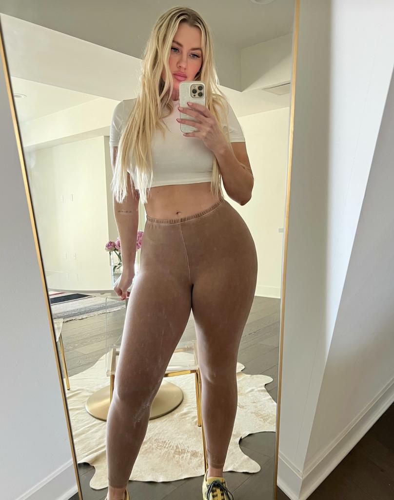 633740829: Chica busca chico en Almería