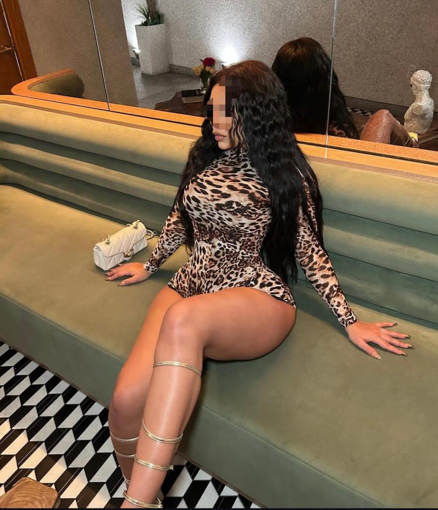 Chica busca chico en Cuenca: 