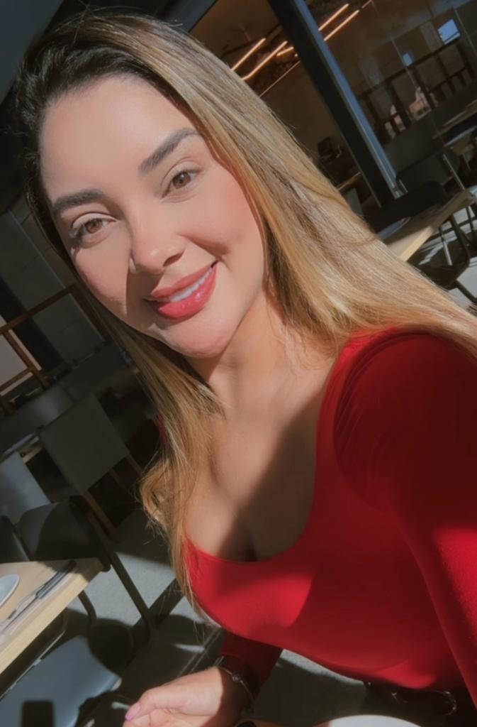 652248865: Chica busca chico en Alicante