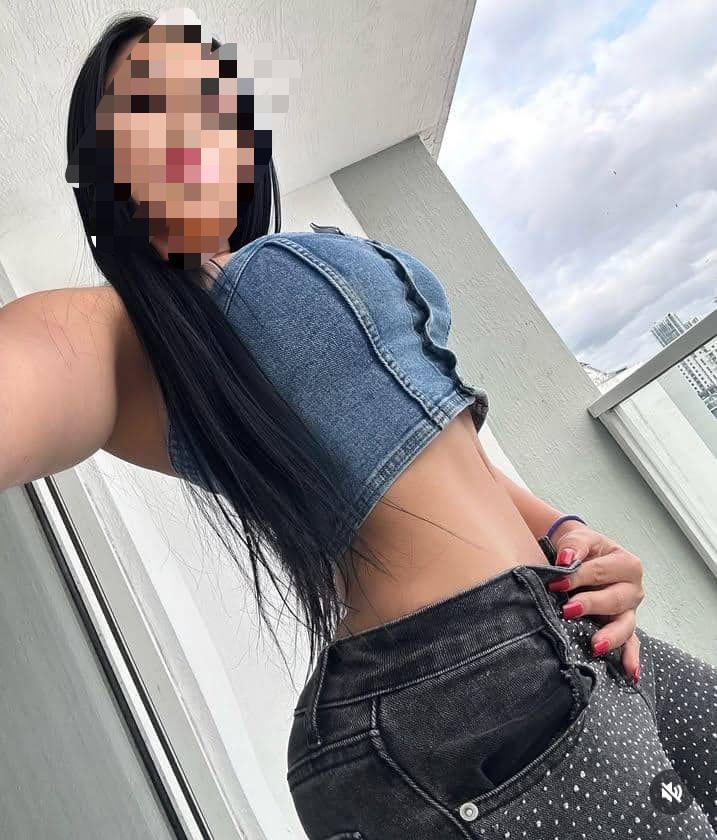 690095617: Chica busca chico en Badajoz