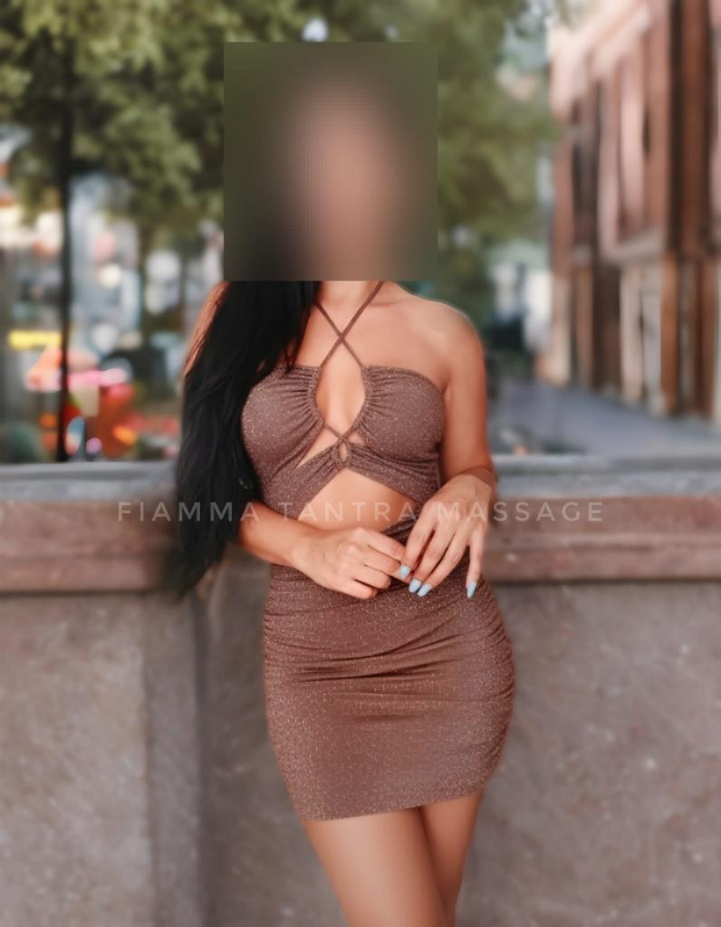 Chica busca chico en Málaga: Chica busca chico