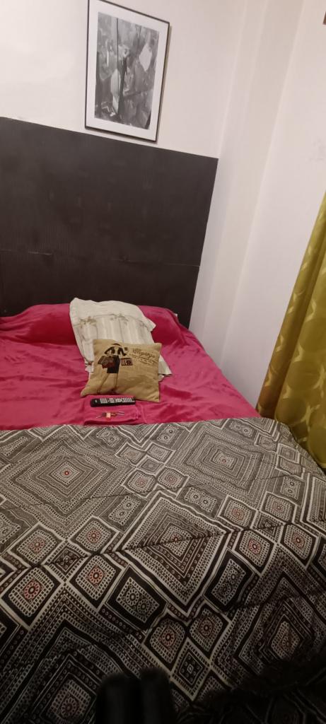 644320748: Chica busca chico en La Coruña