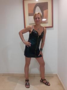 613826961: Chica busca chico en Barcelona