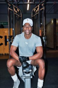 642438849: Chico busca chica en Sevilla