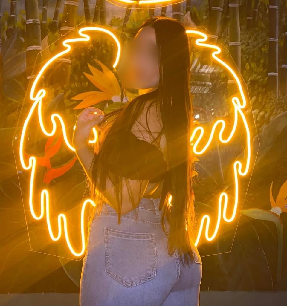 Chica busca chico en La Coruña: 