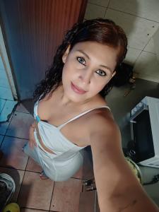 663116157: Chica busca chico en Málaga