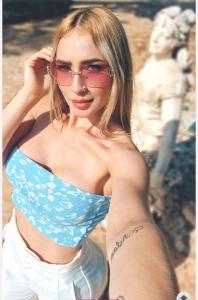 681098657: Chica busca chico en Barcelona