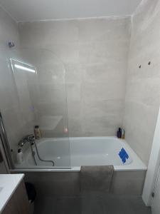 690852205:  en Madrid