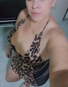 614677169: Chica busca chico en Murcia