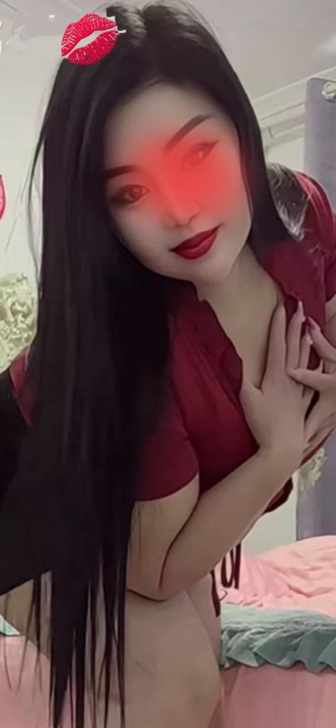 Chica busca chico en Gerona: Chica busca chico