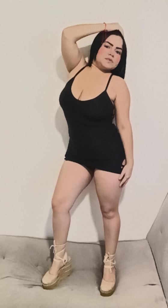 Chica busca chico en Granada: 