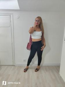 677942227: Transexual en Las Palmas