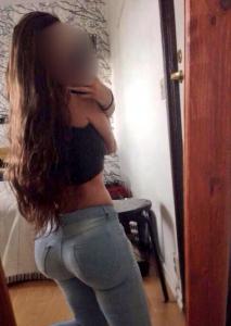 632217101: Chica busca chico en Navarra