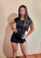 670835646: Chica busca chico en Barcelona