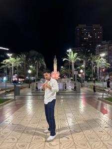 617919905: Chico busca chica en Zaragoza