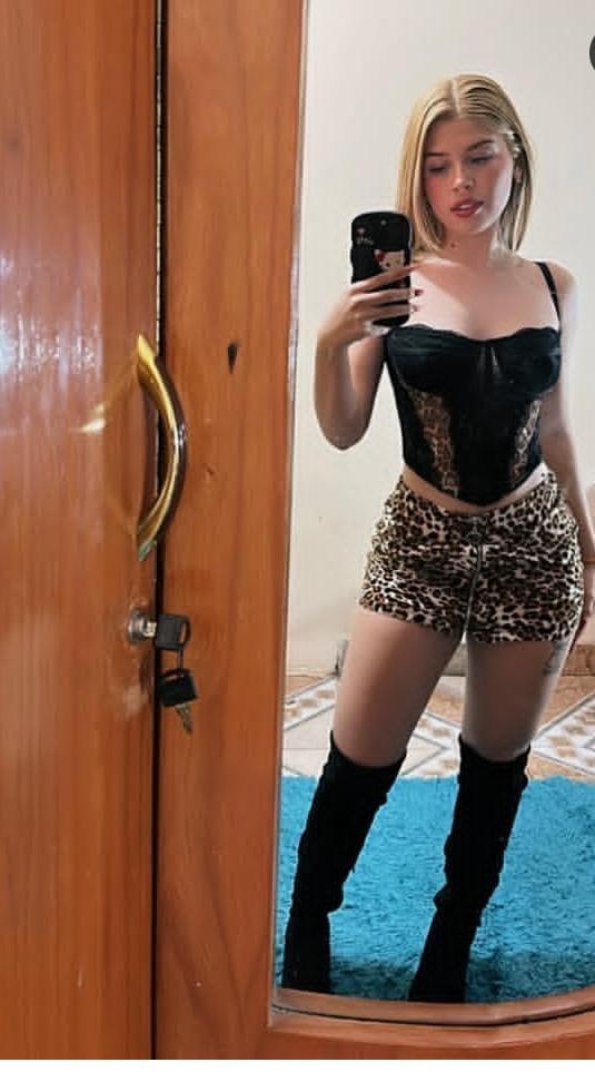 Chica busca chico en La Coruña: 