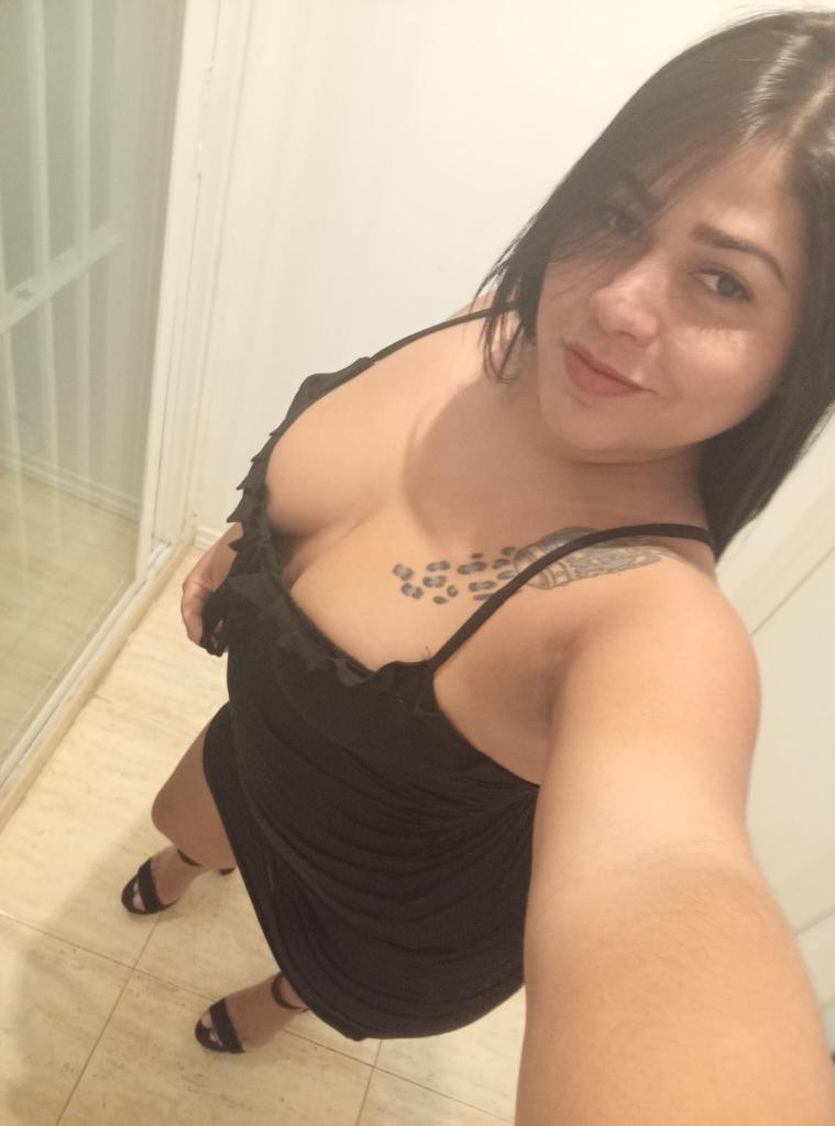 602578510: Chica busca chico en Pontevedra