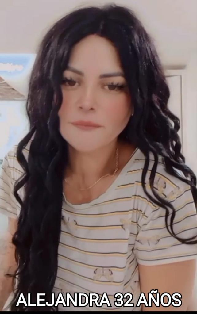 652392459: Chica busca chico en Cádiz