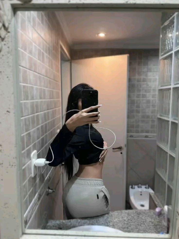 Chica busca chico en Cádiz: Chica busca chico