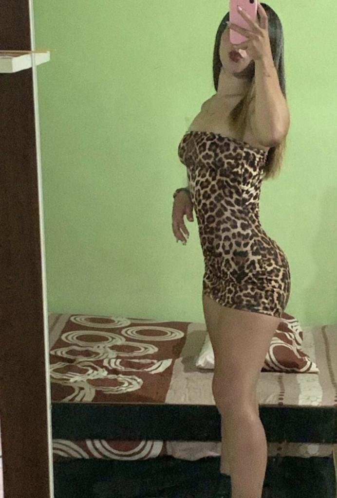 613671958: Chica busca chico en Tarragona