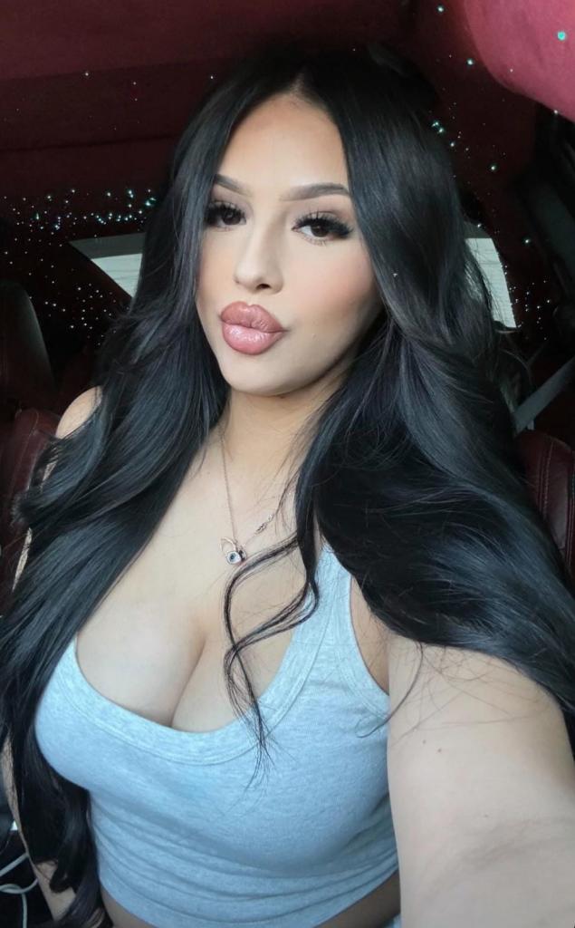 Chica busca chico en Huelva: 