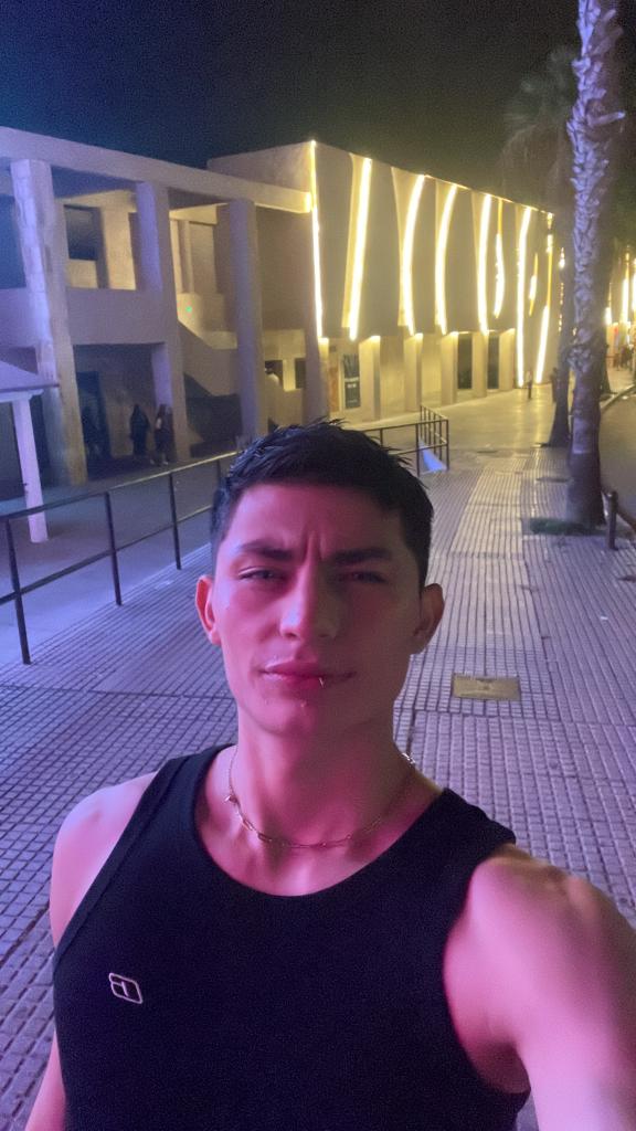 Chico busca chica en Madrid: 