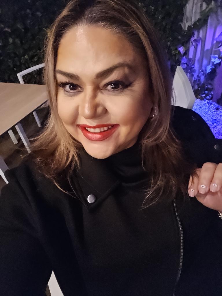 Chica busca chico en Orense: 