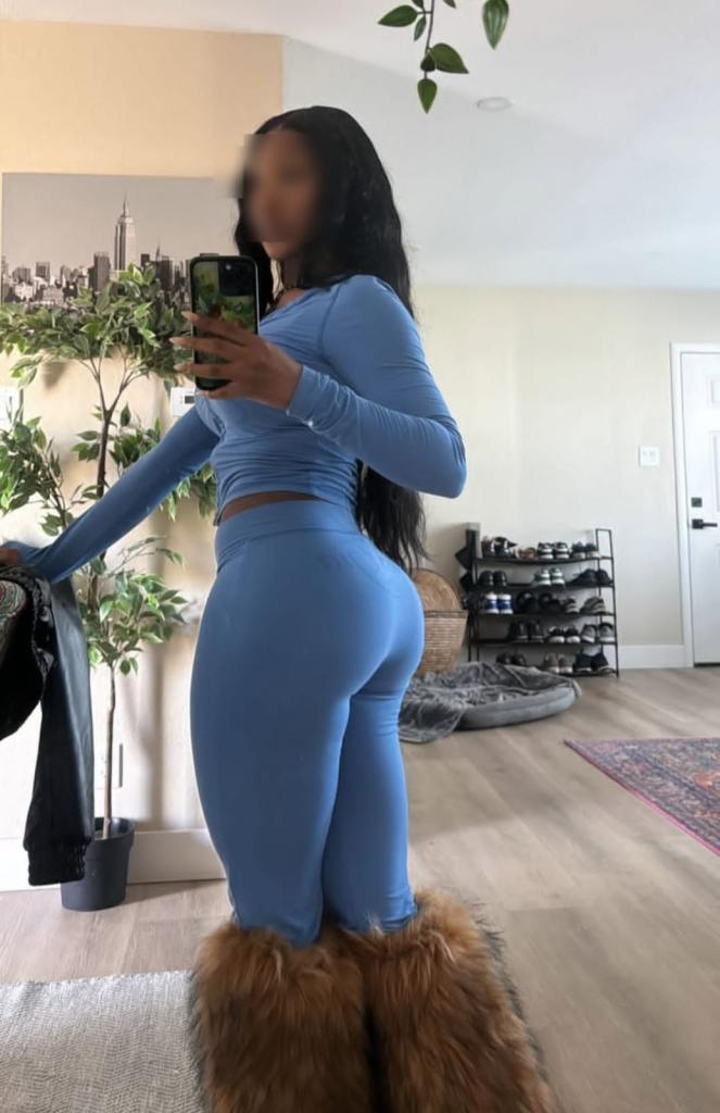 648988831: Chica busca chico en Madrid