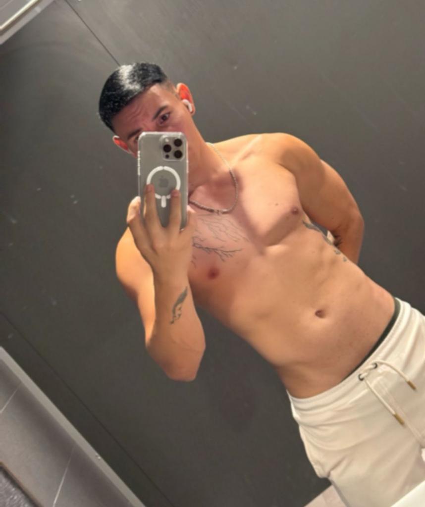 632948300: Chico busca chica en Valencia