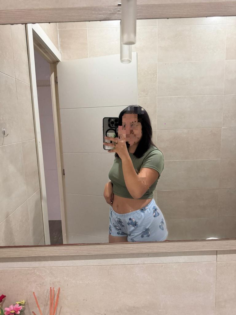 632280905: Chica busca chico en Barcelona