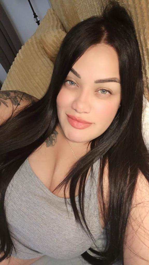 Chica busca chico en Tenerife: 