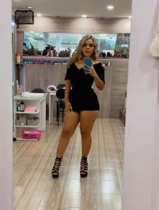 612288677: Chica busca chico en Valencia