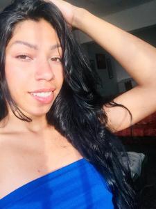 610773816: Chica busca chico en Barcelona