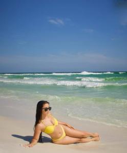 661142403: Chica busca chico en Mallorca