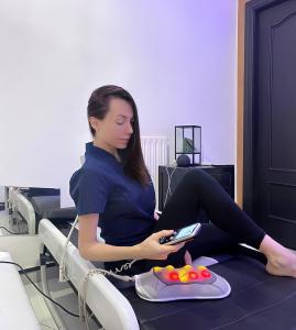 667756310: Chica busca chico en Madrid