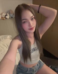 617704313: Chica busca chico en Madrid