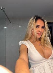 604314799: Chica busca chico en Málaga