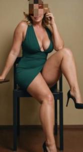 643558325: Chica busca chico en Gerona