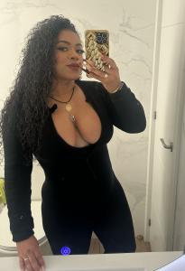 623566193: Chica busca chico en Madrid