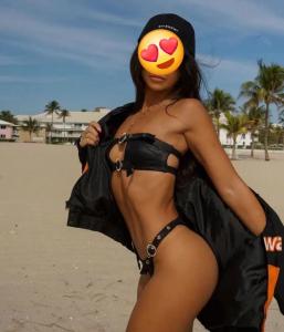 631188454: Chica busca chico en Toledo