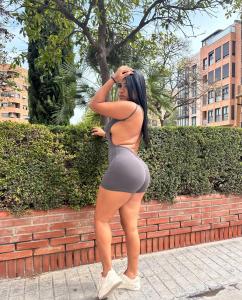 645191282: Chica busca chico en Valencia