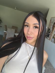 604275569: Chica busca chico en Segovia